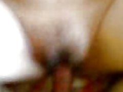 Шри-ланкийский тамил ана сүтімен сиськи